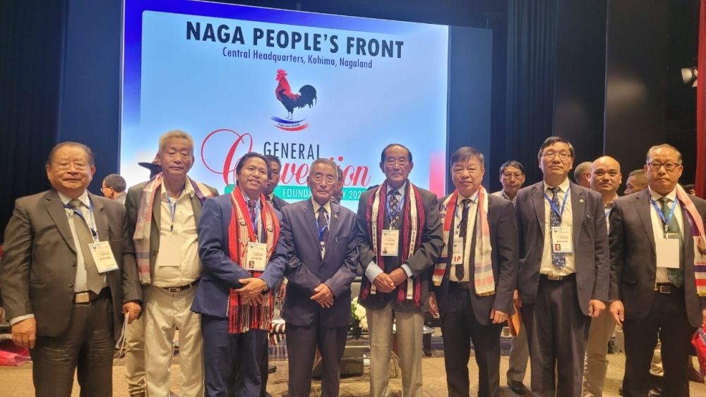 NPF outgoing president Dr Shurhozelie Liezietsu with new president Apong Pongener and others during general convention of NPF in Kohima on October 21. (Morung Photo)